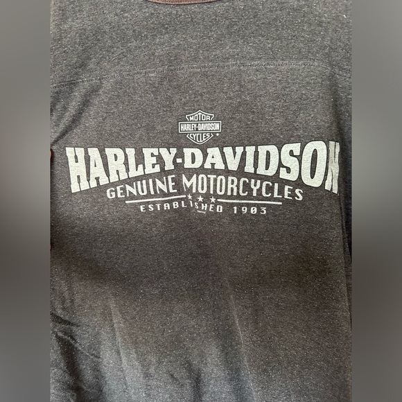 Gaslight Morden, Manitoba Harley Davidson Two Toned Tshirt - Picture 6 of 7